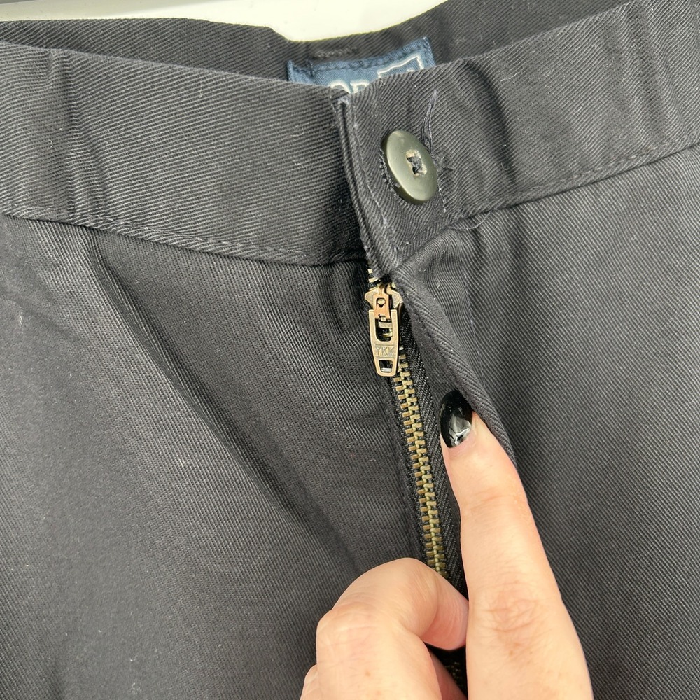 IZOD Mens American Chino Black Flat Front Pants 40x29 NWT FLAW Minimal Office - Picture 4 of 13